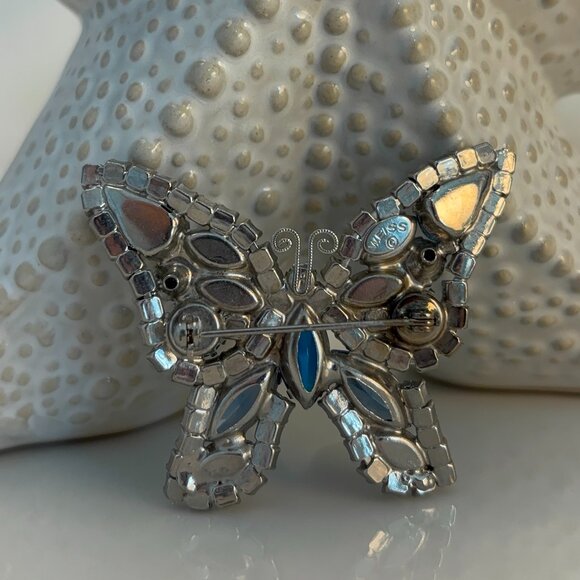 WEISS RHINESTONE BUTTERFLY BROOCH - Picture 7 of 8